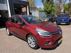 Renault Clio Estate 1.2 TCe 120pk EDC Intens Automaat!, Stof, Gebruikt, Euro 6, 4 cilinders