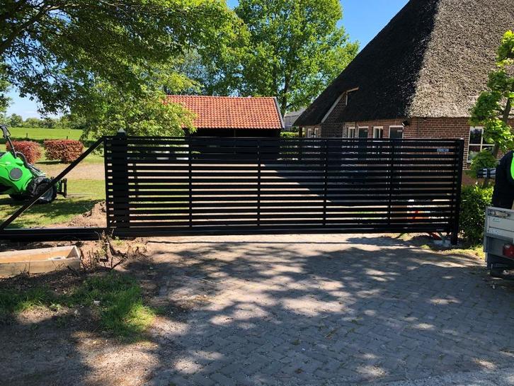 schuifpoort sierschuifpoort 5m1, Tuin en Terras, Tuinhekken en Hekwerk, Gebruikt, Sierhekwerk, IJzer, Met poort, Ophalen