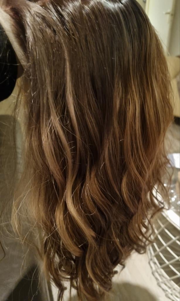 Lace-wig bruin met blond. Nieuw. 13×4. nog 1 over, Ophalen of Verzenden, Nieuw, Pruik of Haarverlenging