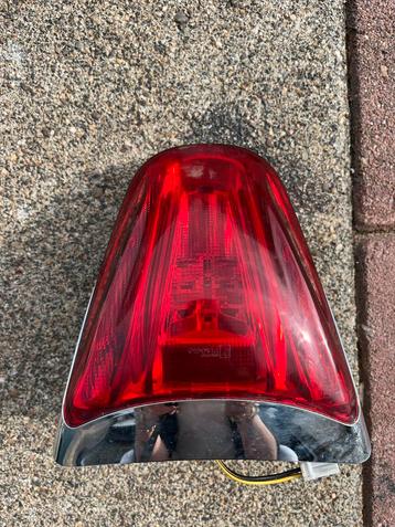 Achterlicht vespa primavera beschikbaar voor biedingen
