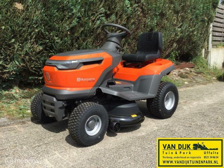 Husqvarna Zitmaaier TS 112 met Zijuitworp. 11,5 PK, Tuin en Terras, Zitmaaiers, Nieuw, Ophalen of Verzenden