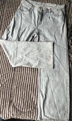 Bershka Lichtblauwe Jeans | Maat 44, Blauw, Overige jeansmaten, Zo goed als nieuw, Bershka
