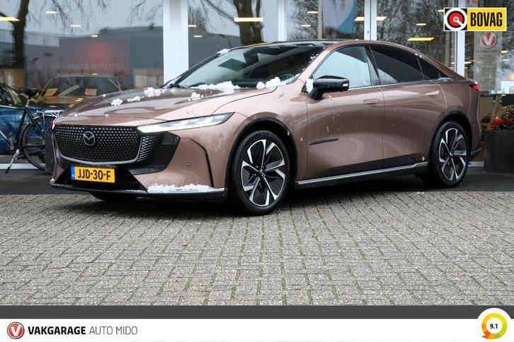 Mazda 6e Takumi Plus 68.8 kWh | Panorama | 1e eigenaar, Auto's, Mazda, Te koop, 360° camera, ABS, Adaptive Cruise Control, Airbags
