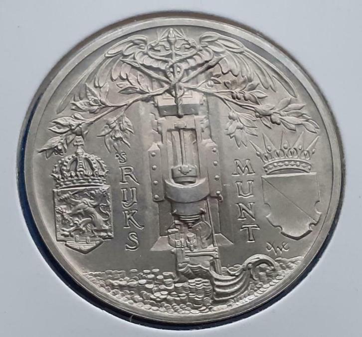 Jaarpenning 2001 Vriend van Het Nederlands Muntmuseum, Postzegels en Munten, Penningen en Medailles, Overige materialen, Nederland