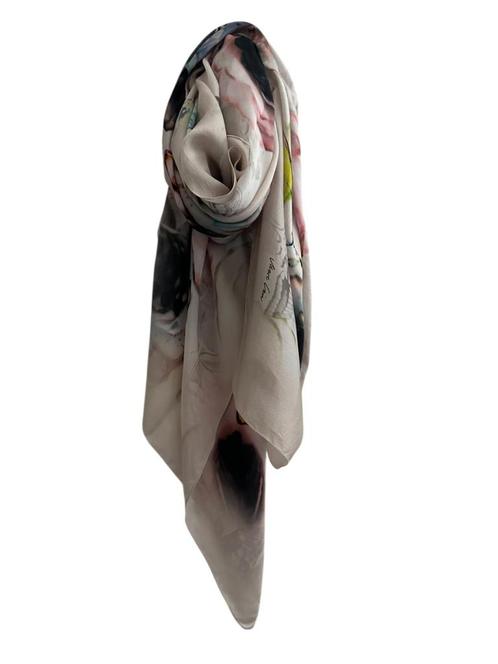 Marc Cain sjaal zijde 130x130, Kleding | Dames, Mutsen, Sjaals en Handschoenen, Zo goed als nieuw, Sjaal, Maat 46/48 (XL) of groter