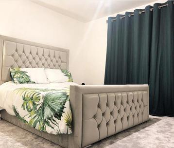 Nieuw Devan bed met matras en gratis levering in Nederland beschikbaar voor biedingen