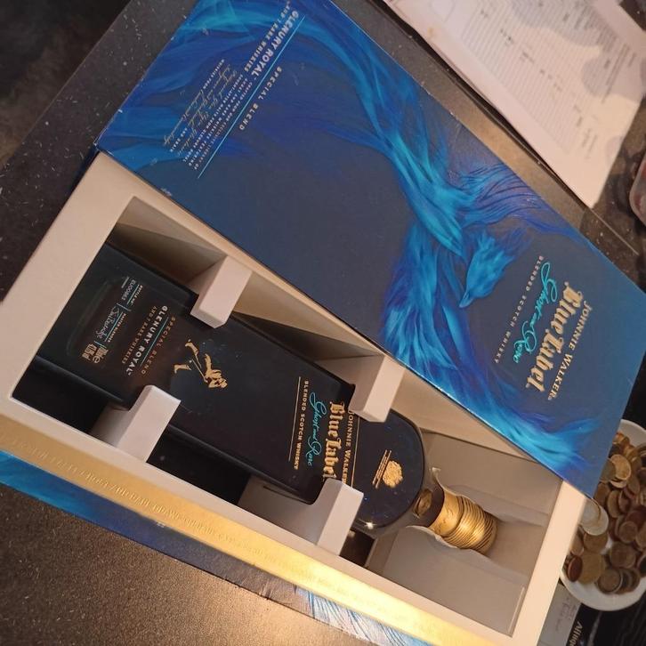 Blue Labels 1John walker Ghost...and 11980 rare, Verzamelen, Wijnen, Zo goed als nieuw, Overige typen, Frankrijk, Ophalen of Verzenden