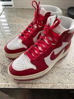 Nike air Jordan rood maat 42, Schoenen, Ophalen of Verzenden, Zo goed als nieuw