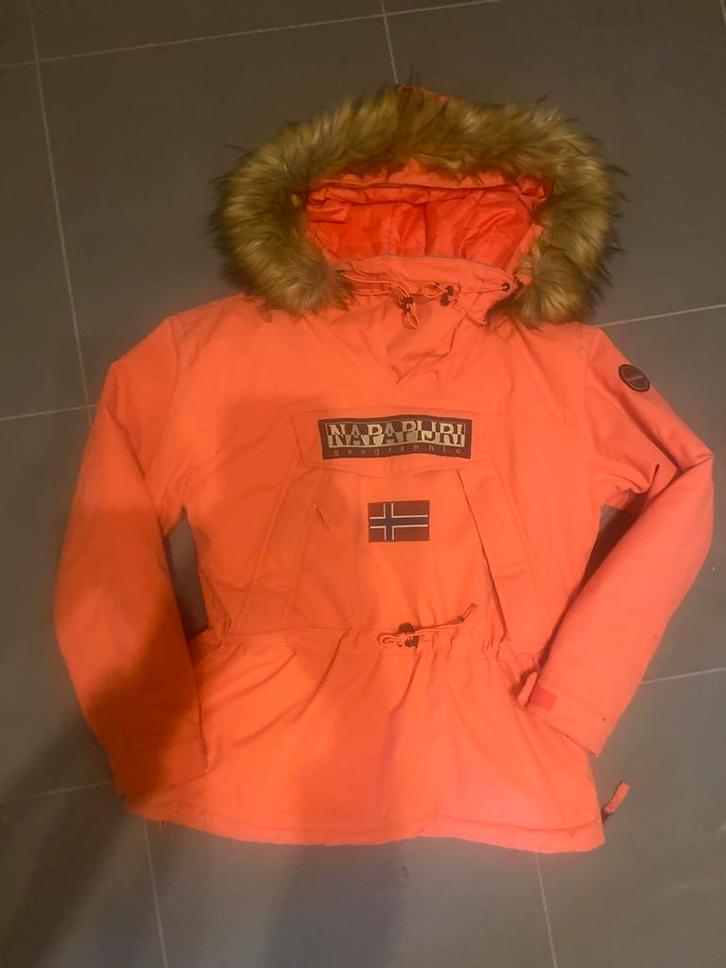 Ski jas napapijri, Sport en Fitness, Skiën en Langlaufen, Zo goed als nieuw, Kleding, Skiën, Overige merken, 100 tot 140 cm, Ophalen of Verzenden