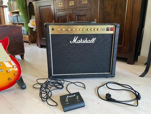 Marshall DSL 40C buizen versterker combo 40 Watt, Muziek en Instrumenten, Versterkers | Bas en Gitaar, Zo goed als nieuw, Gitaar