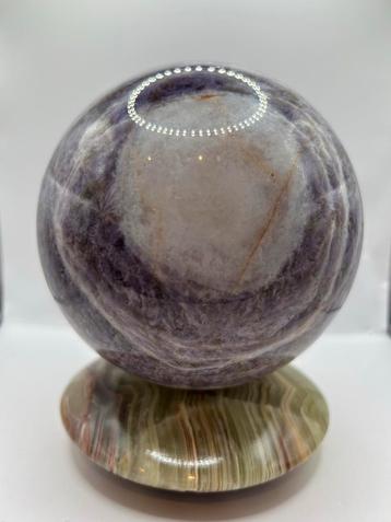 Chevron Amethist Bol - nu €169 beschikbaar voor biedingen