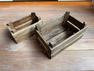 Vintage Houten Kistjes beschikbaar voor biedingen