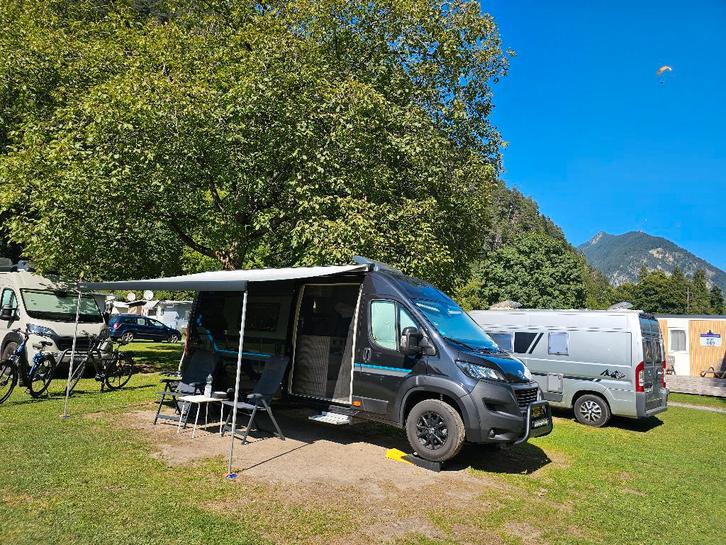 Stoere Bravia Mobil SWAN 636 Buscamper incl. Stalling, Caravans en Kamperen, Campers, Particulier, tot en met 3, Buscamper of Camperbus