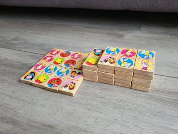 Winnie de Poeh Disney houten domino beschikbaar voor biedingen