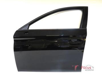 Portier 4Deurs links-voor van een Seat Leon (LY9T) beschikbaar voor biedingen