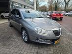 Lancia Delta 1.4 M.air Oro | 1E EIGENAAR | 12MND GARANTIE |, Auto's, Lancia, Voorwielaandrijving, Leder en Stof, Origineel Nederlands