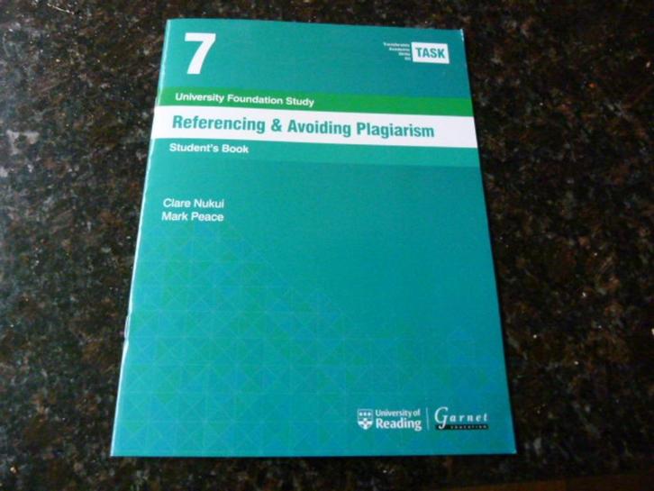 TASK 7 Referencing & avoiding plagiarism, plagiaat vermijden, Boeken, Studieboeken en Cursussen, Nieuw, WO, Alpha, Ophalen of Verzenden