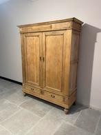 Massief oude eiken kast, Antiek en Kunst, Antiek | Meubels | Kasten, Ophalen