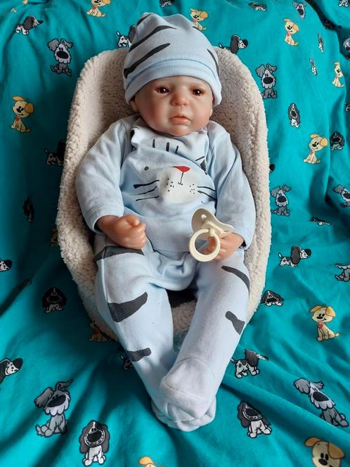 Reborn jongen, Verzamelen, Poppen, Zo goed als nieuw, Babypop, Levensecht of Reborn, Ophalen of Verzenden