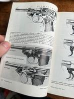 Naslagwerk Duitse wapens oa Walter P38 walter pistolen, Ophalen of Verzenden, Nederland, Boek of Tijdschrift