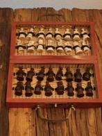 Antiek Chinees reis schaakspel - Handgemaakt in nieuwstaat, Antiek en Kunst, Ophalen of Verzenden
