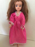 Mooi jurkje voor Sindy Barbie Sindy staat model, Verzamelen, Poppen, Ophalen of Verzenden, Zo goed als nieuw