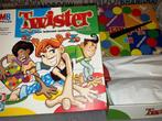 Twister MB & Wie is het Mc reisversie, Hobby en Vrije tijd, Gezelschapsspellen | Bordspellen, Ophalen of Verzenden, Een of twee spelers