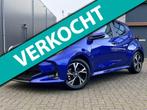 Toyota Yaris 1.5 Hybrid 115 Business Plus | Apple Car Play |, Stof, Gebruikt, Zwart, Blauw