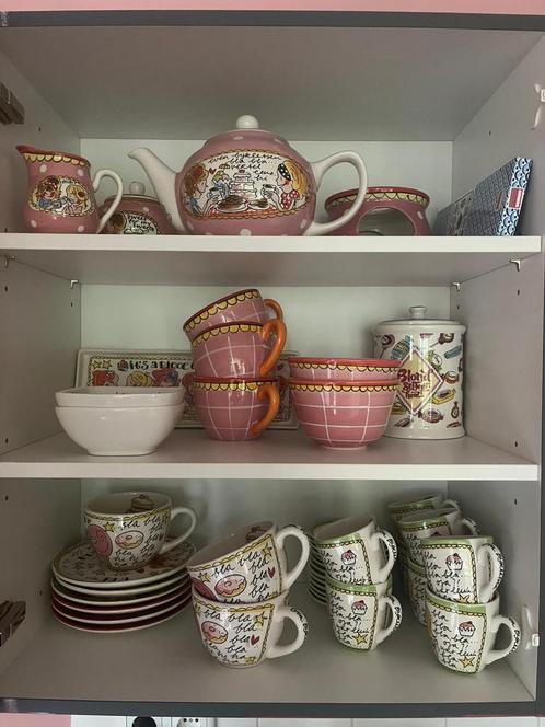 Blond servies Amsterdam, Even bijkletsen 45-delig, Huis en Inrichting, Keuken | Servies, Bord(en), Blond Amsterdam, Aardewerk