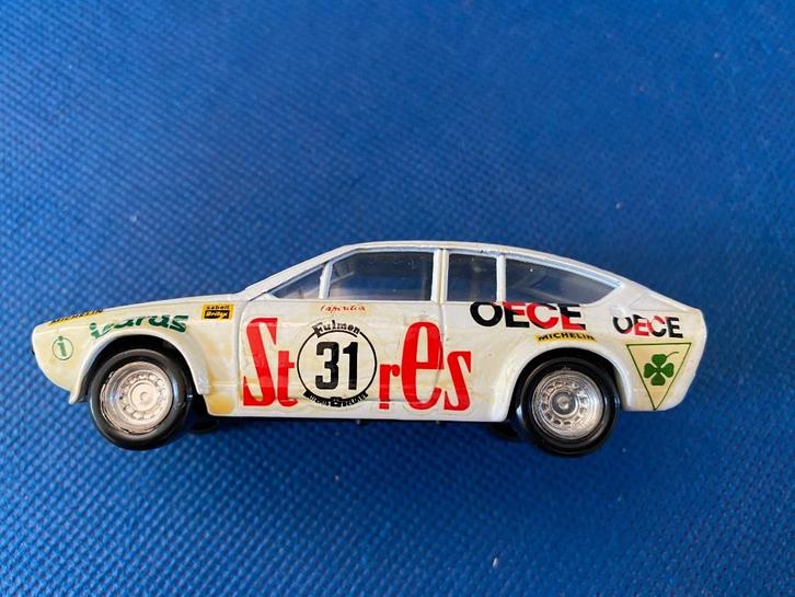 Alfa Romeo Alfetta GTV, Hobby en Vrije tijd, Modelauto's | 1:43, Gebruikt, Auto, Solido, Ophalen of Verzenden