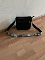 Merk:DKNY Schoudertas kleur zwart, Sieraden, Tassen en Uiterlijk, Tassen | Schoudertassen, Ophalen of Verzenden, Zo goed als nieuw