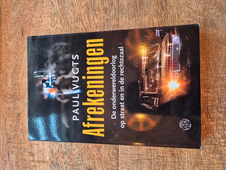 Boek: Paul Vugts - Afrekeningen, Boeken, Detectives, Zo goed als nieuw, Ophalen of Verzenden