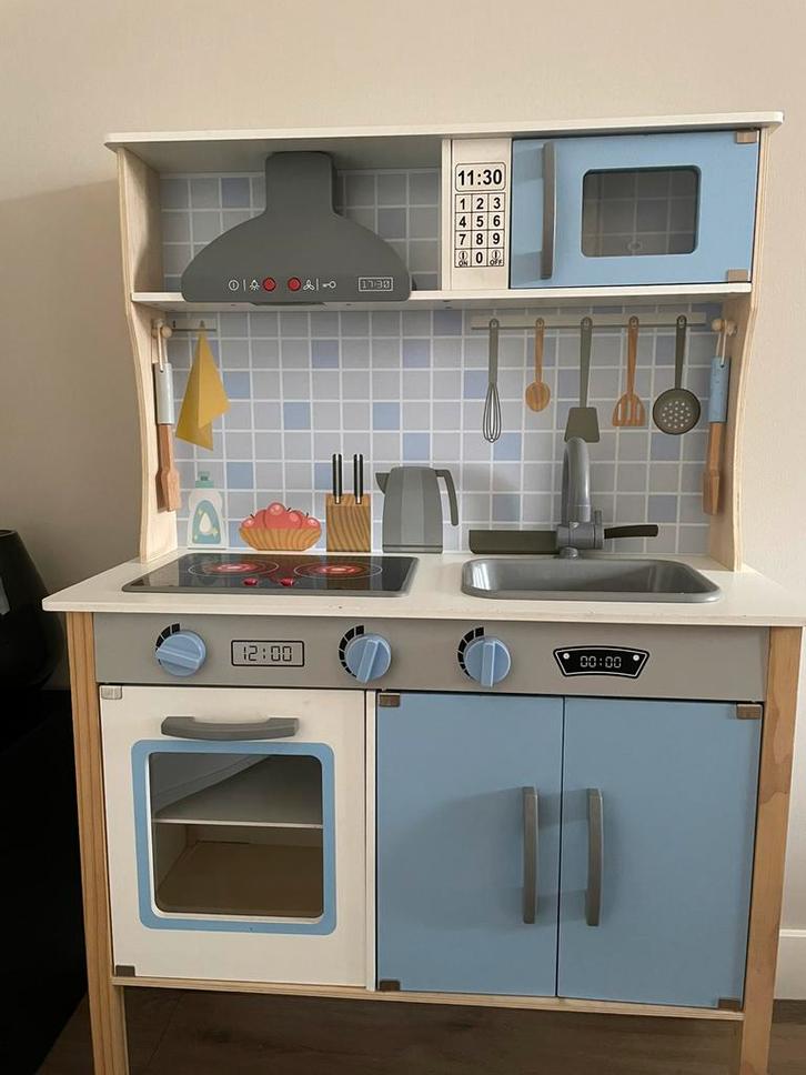 Keukentje hout, Kinderen en Baby's, Speelgoed | Speelkeukens, Zo goed als nieuw, Ophalen