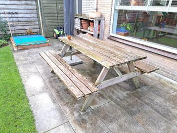Picknick tafel hout 177x154x77 cm beschikbaar voor biedingen