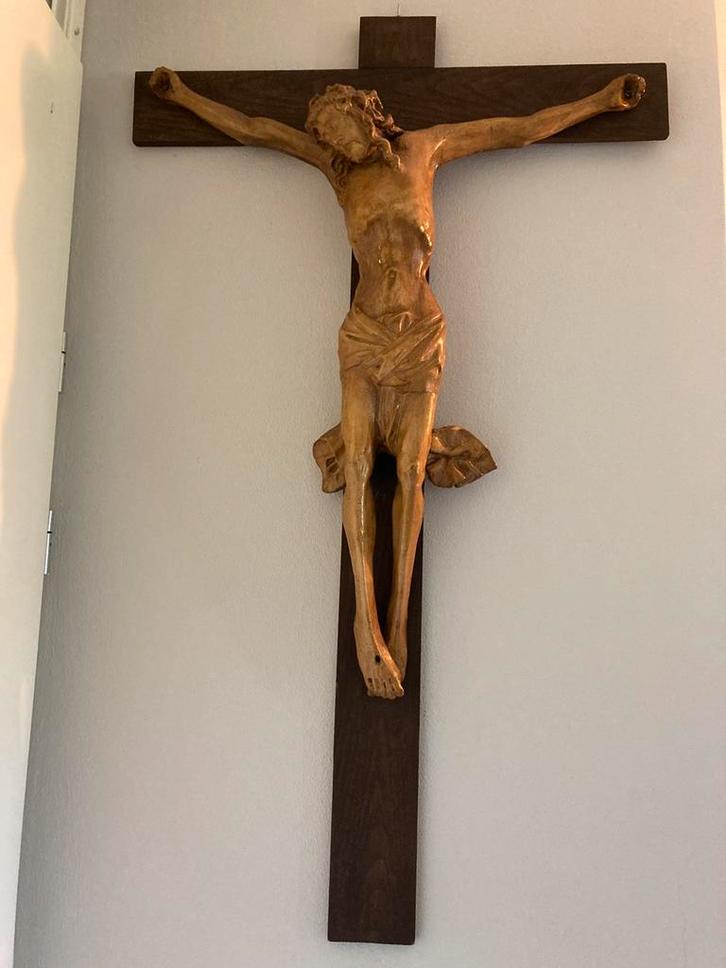 Groot antiek kruisbeeld van gips (1.03 bij 63), Antiek en Kunst, Antiek | Religie, Ophalen