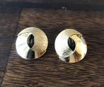 Vintage Goudkleurige clipoorbellen, Sieraden, Tassen en Uiterlijk, Oorbellen, Ophalen of Verzenden, Zo goed als nieuw, Goud, Overige materialen