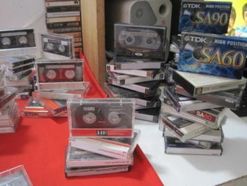 Ruim 75 cassettebandjes TDK, Maxell etc. beschikbaar voor biedingen