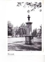 NISSE,- de Dorpspomp.  9X12,5CM. 24-11, 1960 tot 1980, Foto, Ophalen of Verzenden, Zo goed als nieuw