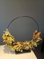 Metalen ring op voet/ met droogbloemen NU €20,-, Ophalen, Nieuw
