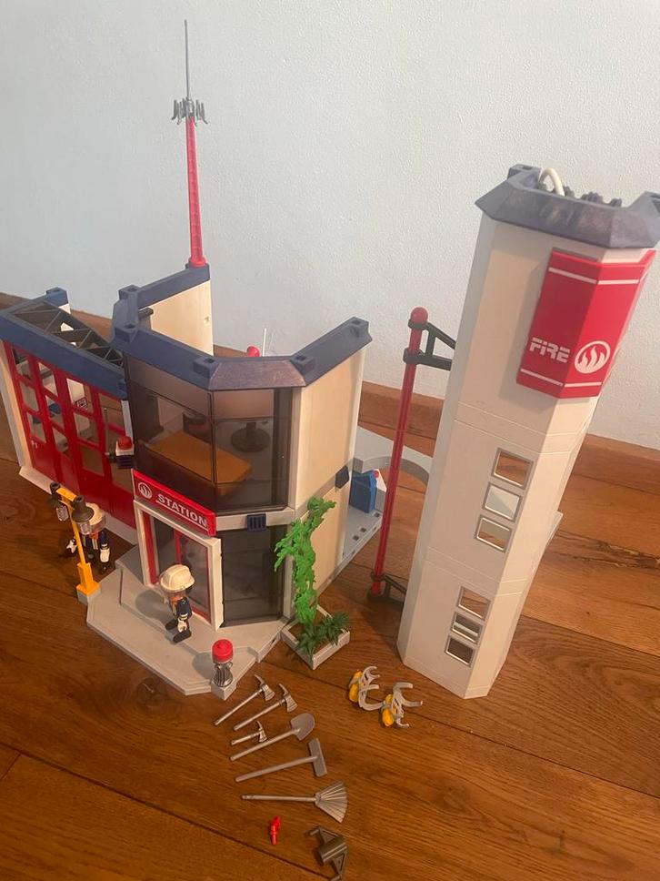 Playmobil Brandweerkazerne 4819, Kinderen en Baby's, Speelgoed | Playmobil, Gebruikt, Complete set, Ophalen of Verzenden