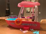 Barbie boot met zwembad en glijbaan, Kinderen en Baby's, Speelgoed | Poppen, Ophalen, Zo goed als nieuw, Barbie