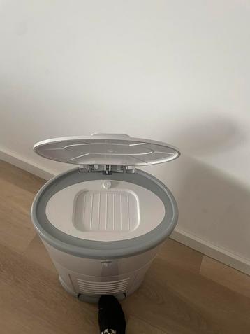 Luieremmer - Hygiënisch en handig! beschikbaar voor biedingen