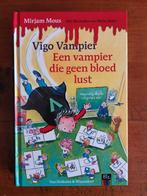 Viggo Vamper, Een vampier die geen bloed lust - Mirjam Mous, Ophalen of Verzenden, Fictie algemeen, Zo goed als nieuw