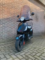 GTS Toscane Pure S - Zwart Glans, Fietsen en Brommers, Ophalen, Zo goed als nieuw, Benzine
