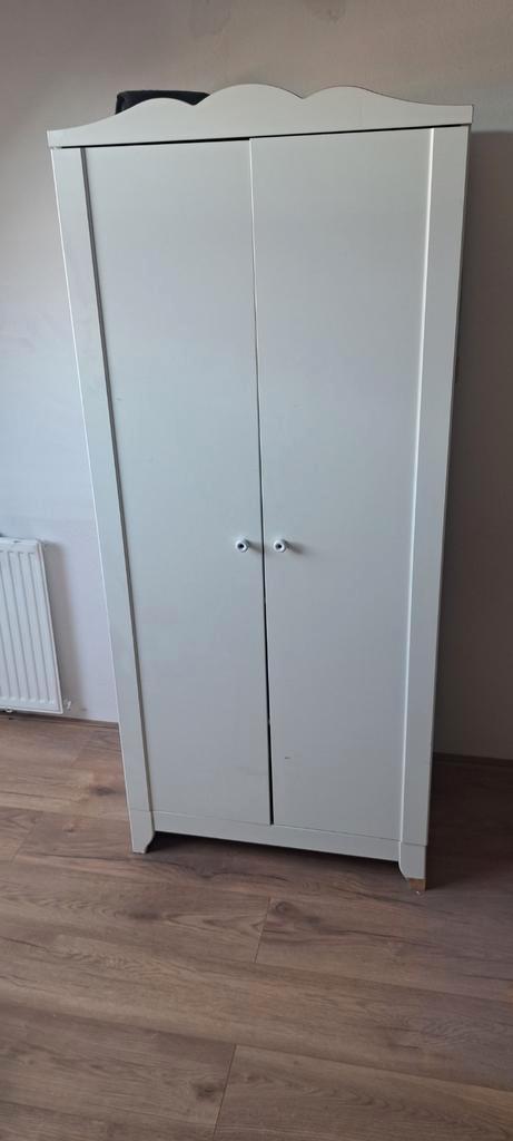 Witte Kinderkledingkast (ikea hensvik), Kinderen en Baby's, Kinderkamer | Commodes en Kasten, Gebruikt, Kast, 105 cm of meer, 75 tot 100 cm