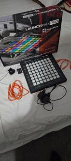 Launchpad PRO, Muziek en Instrumenten, Midi-apparatuur, Ophalen of Verzenden, Zo goed als nieuw