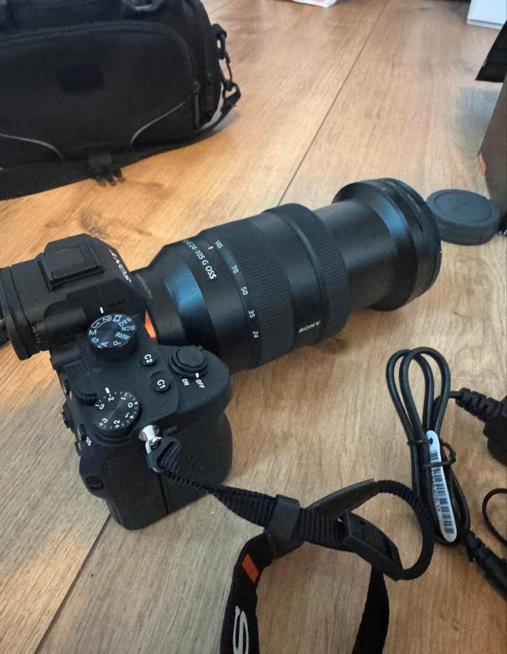 Sony A7 III + lens + complete set (lampen & green screen), Audio, Tv en Foto, Fotografie | Lenzen en Objectieven, Zo goed als nieuw