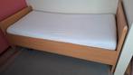 Eenpersoonsbed 90x200 cm, + lattenbodem, matras en bedlampje, Ophalen, 90 cm, Eenpersoons, Bruin