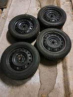 toyota winterbanden 205/55/16            steek 5x114.3, 16 inch, Banden en Velgen, 205 mm, Winterbanden