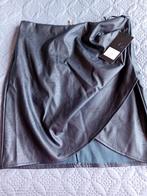 Lederlook rok. Jade&me. Maat L. Nieuw, Kleding | Dames, Rokken, Zwart, Maat 42/44 (L), Nieuw, Ophalen of Verzenden